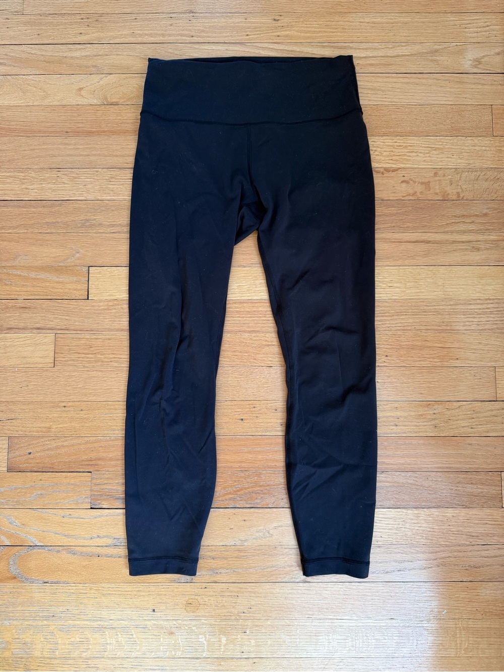 Lululemon Black High-Waist 7/8 Align Leggings